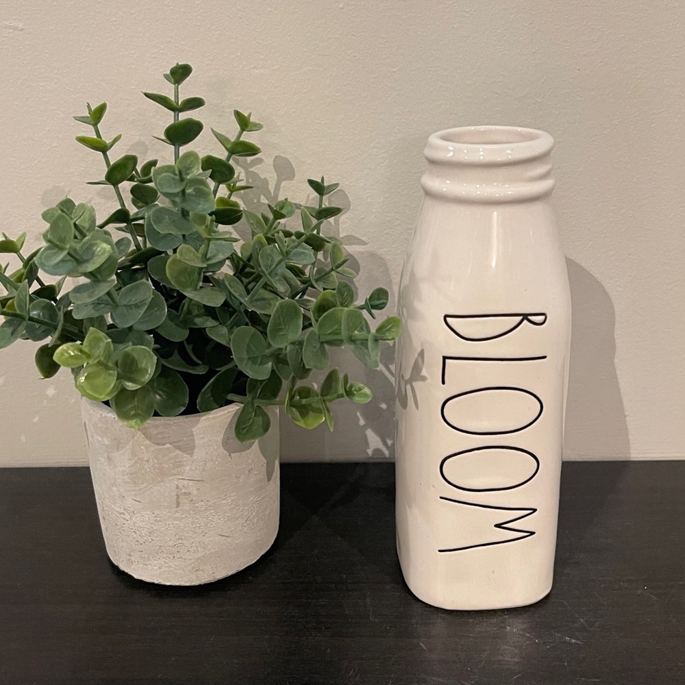 RAE DUNN BLOOM VASE